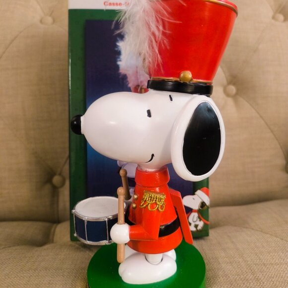 Peanuts Snoopy the Drummer Nutcracker Wooden Christmas Decor 10 In. Kurt's Adler - Picture 5 of 7